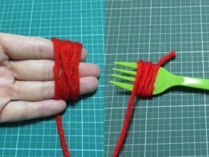 毛糸のポンポンの作り方 簡単に出来るコツ 2色で作る方法も紹介