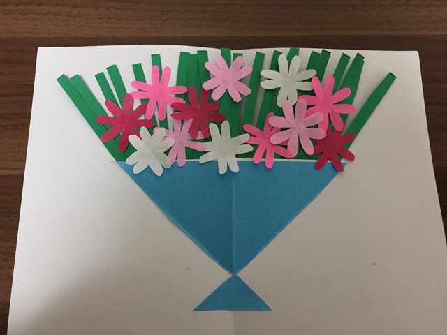ポップアップカードの花束の作り方 メッセージカードを手作りで